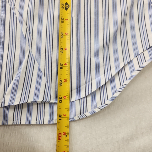 Men's Blue and White Striped Shirt #G12 - Picture 8 of 15